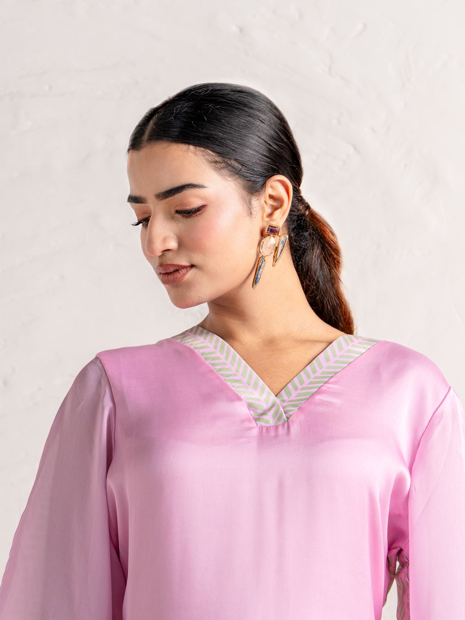 Iconic Pinks - Kurti Palazzo